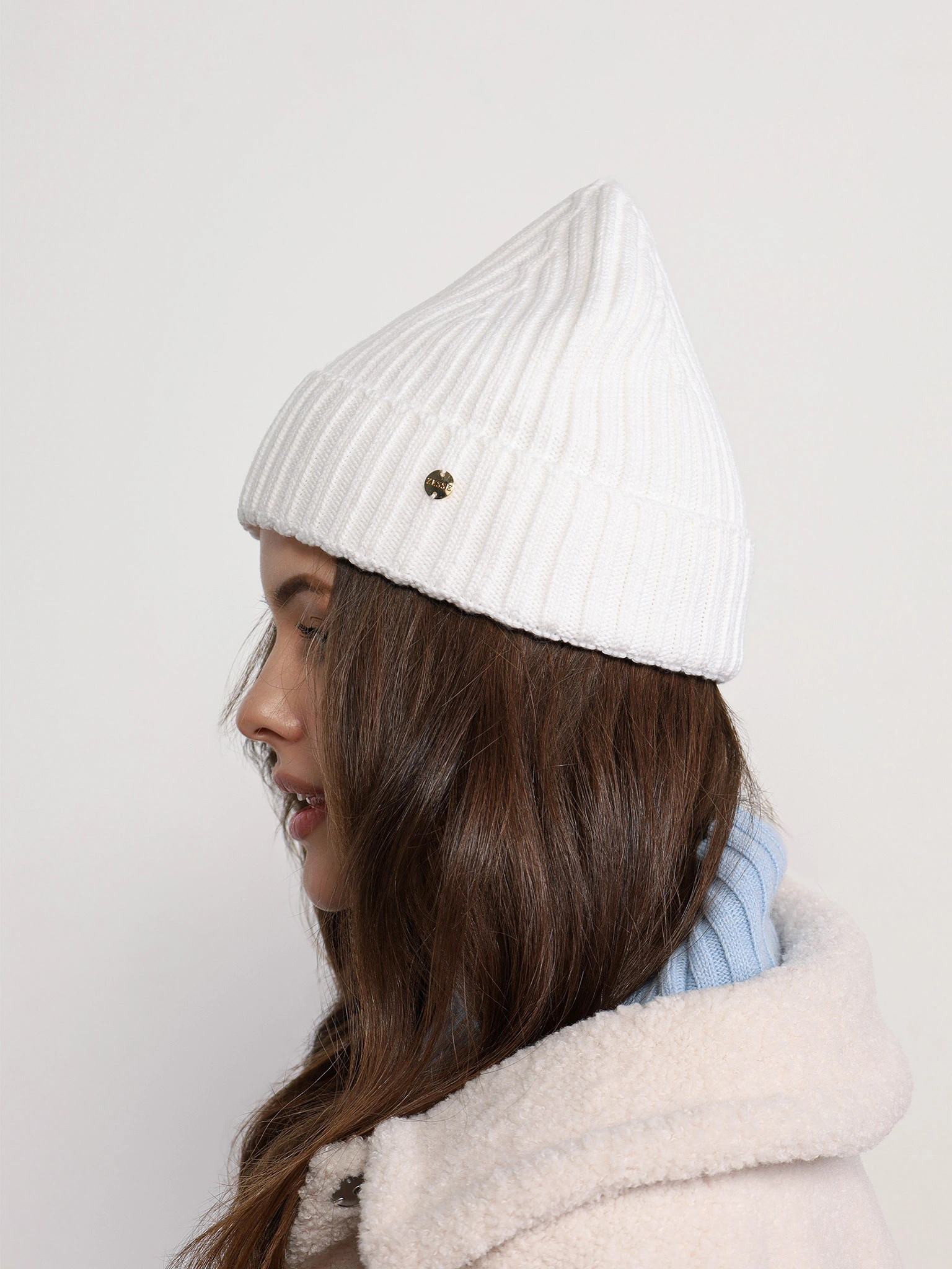 Шапка-бини из смесовой вискозы с отворотом на подкладе в ассортименте